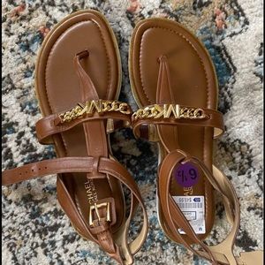 Never Been Worn Michael Kors Sandals (Size 6.5)